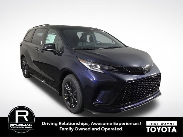 New 2026 Toyota Sienna XSE AWD/4WD image 4