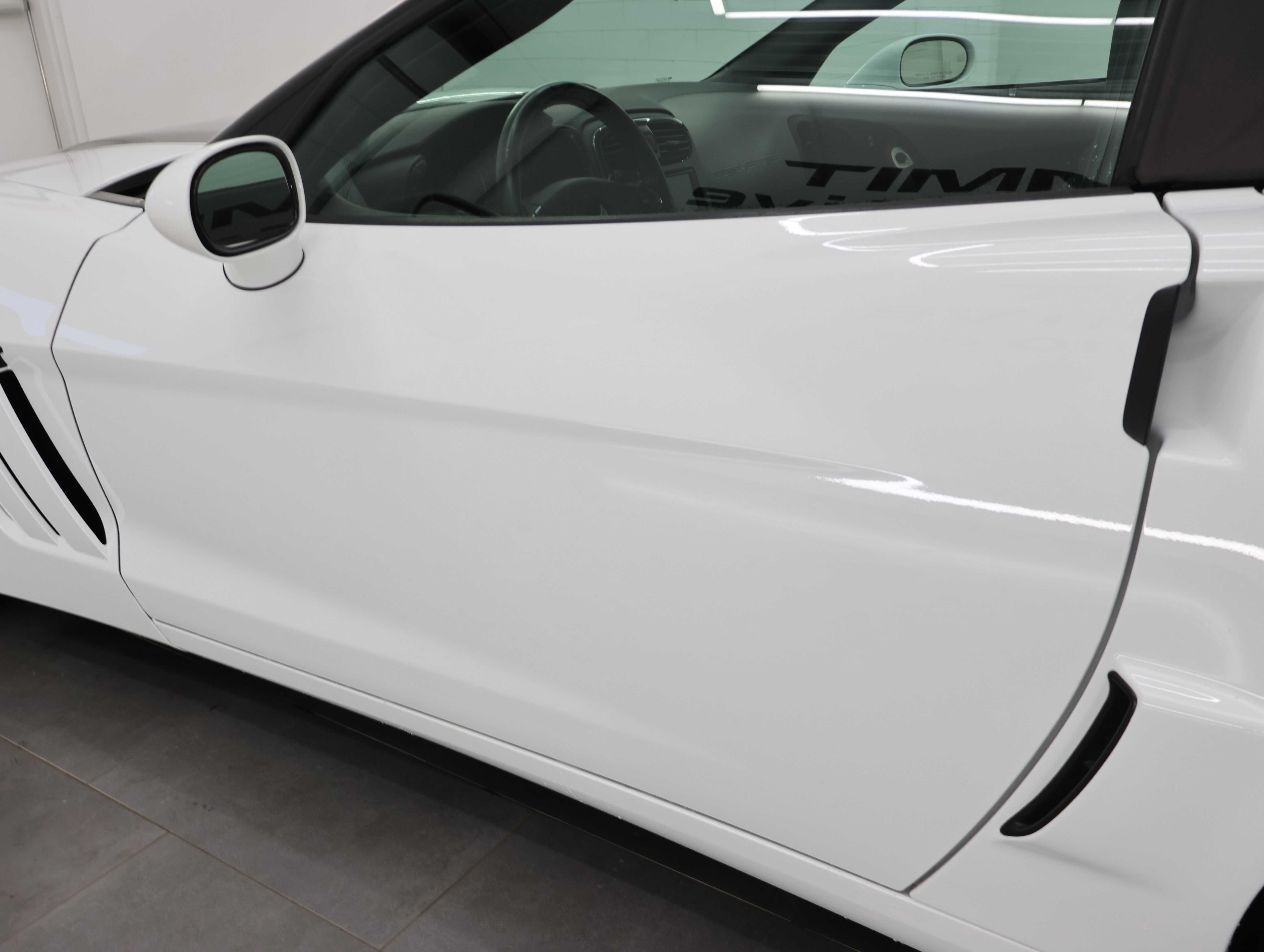 Used 2013 Chevrolet Corvette Grand Sport w/ 4LT Preferred Equipment Group RWD image 33