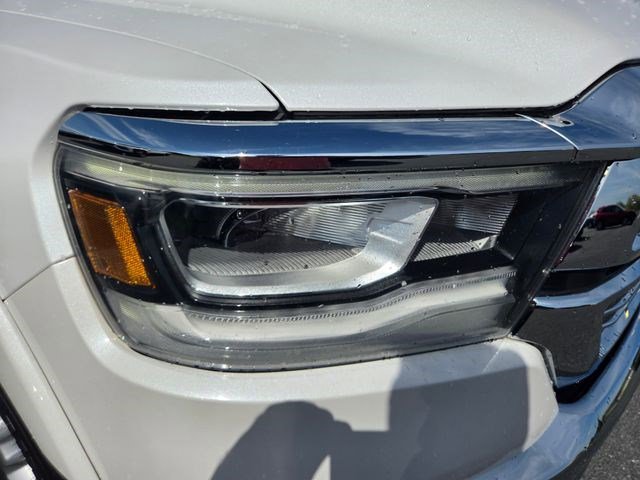 Used 2019 RAM 1500 Laramie AWD/4WD image 19