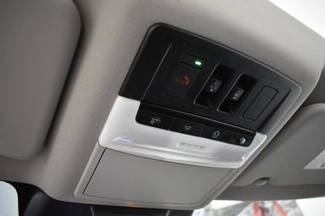 Certified 2023 Nissan Rogue SV w/ SV Premium B Package AWD/4WD image 37