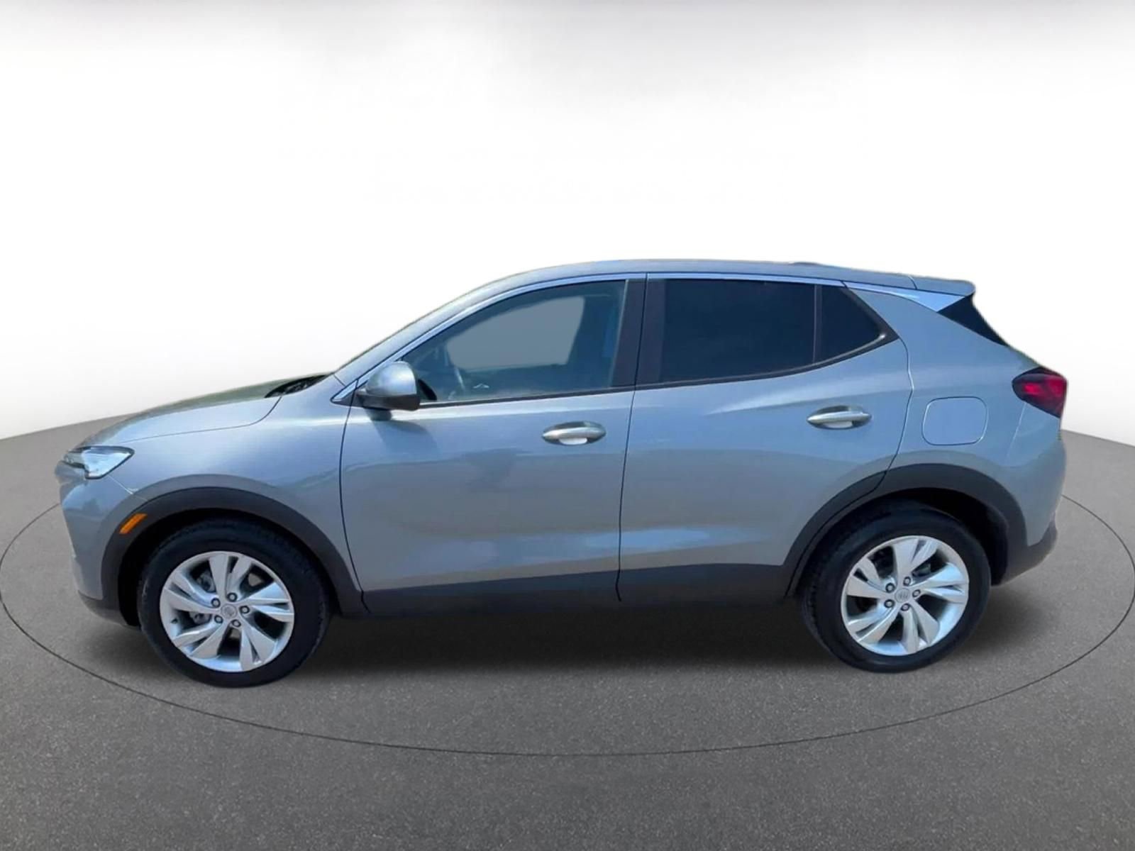 Used 2025 Buick Encore GX Preferred FWD image 9