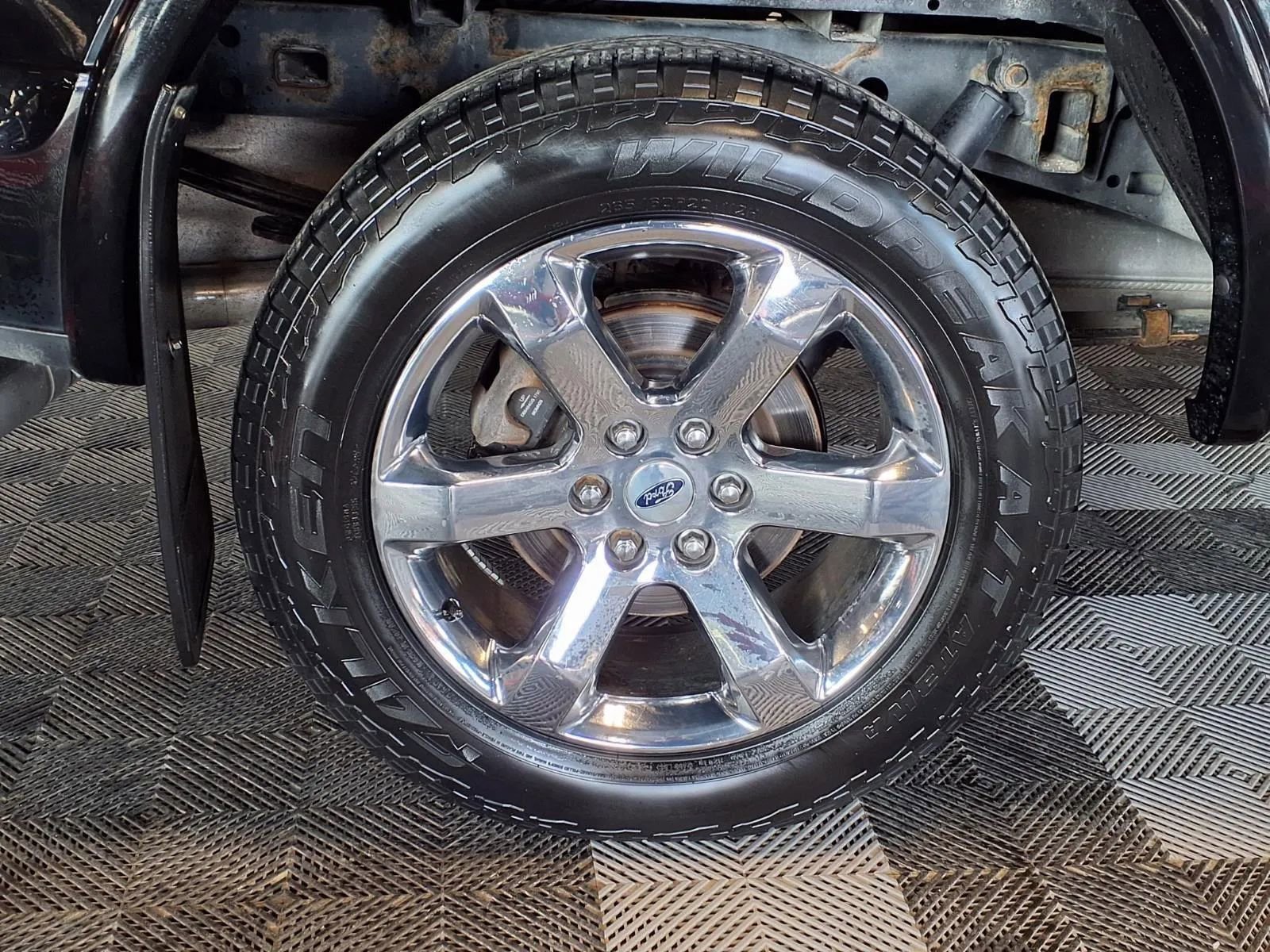 Used 2018 Ford F150 Lariat AWD/4WD image 8