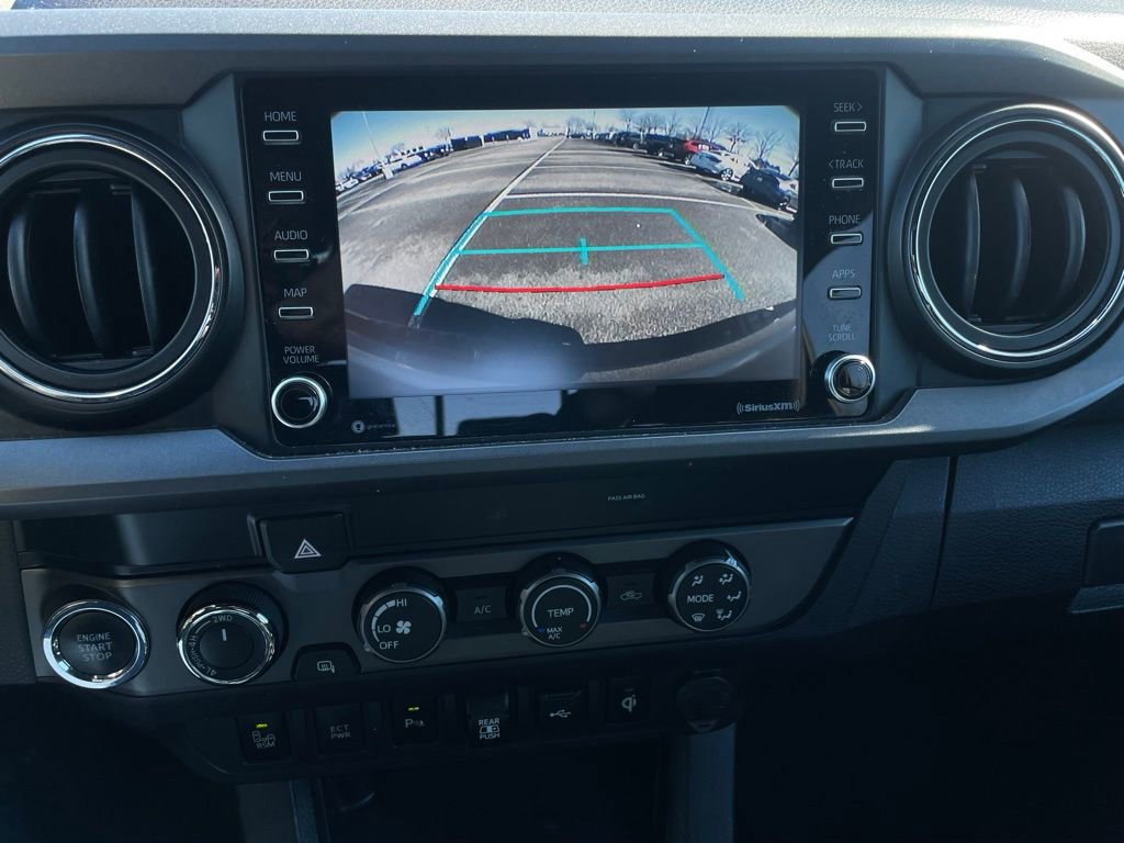 Used 2020 Toyota Tacoma TRD Off-Road w/ Technology Package image 17