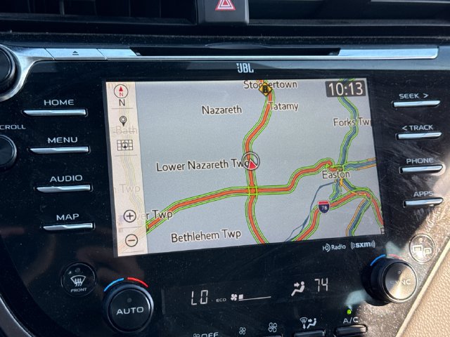 Used 2019 Toyota Camry XLE w/ Navigation Package FWD image 29