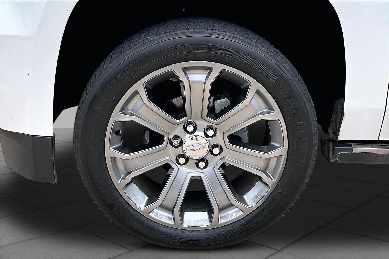 Used 2016 Chevrolet Tahoe LTZ RWD image 12