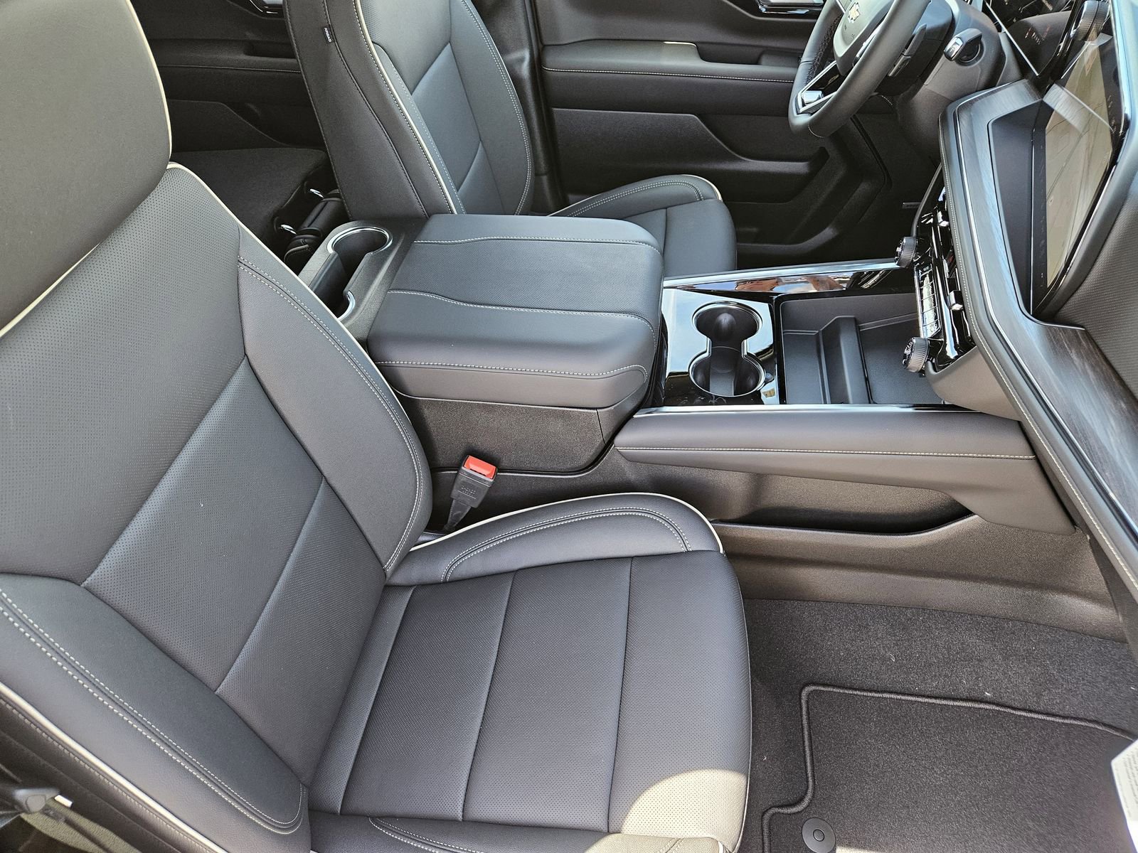 New 2026 Chevrolet Tahoe Premier image 15