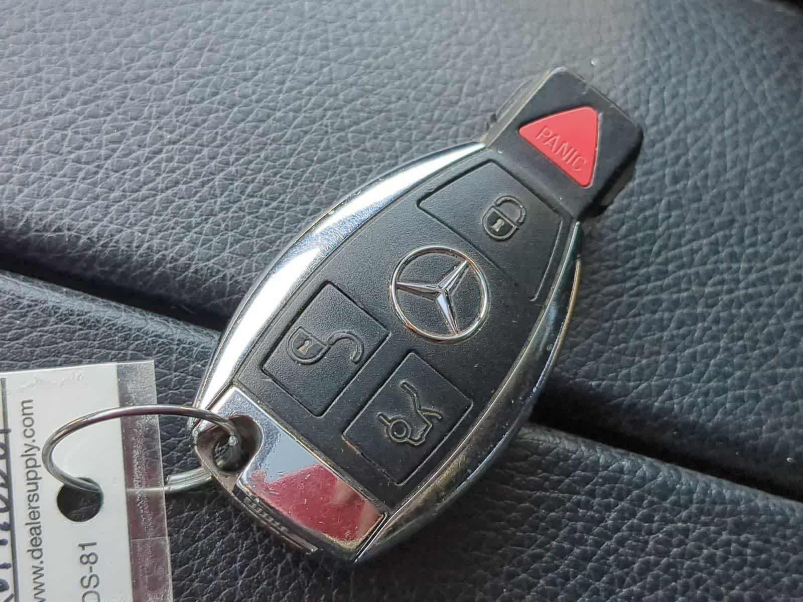 Used 2019 Mercedes-Benz GLC 300 4MATIC image 32
