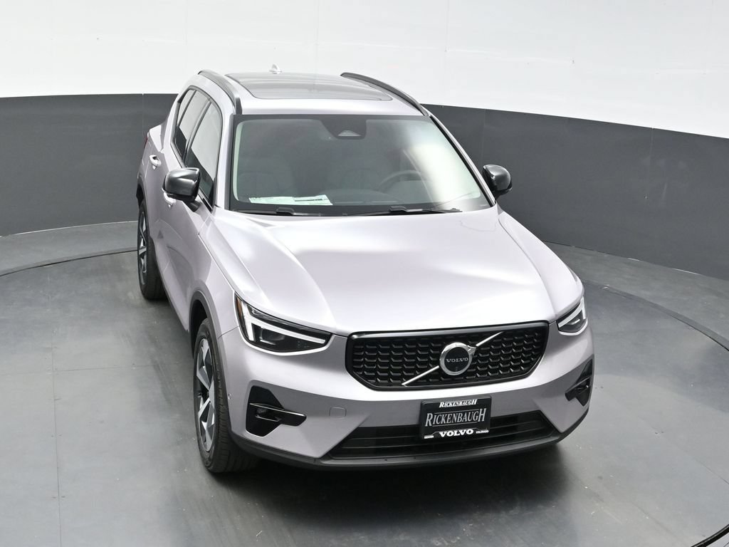 New 2026 Volvo XC40 B5 Plus w/ Protection Package Premier AWD/4WD image 33