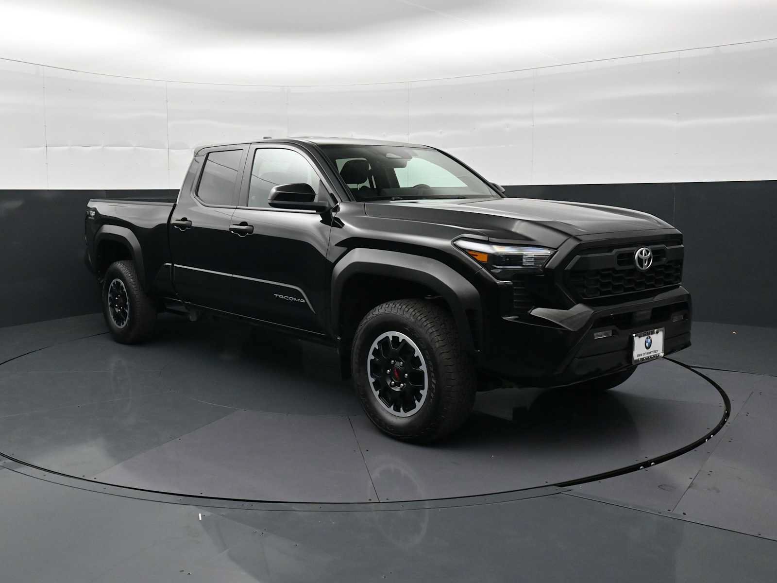 Used 2024 Toyota Tacoma TRD Off-Road AWD/4WD image 3