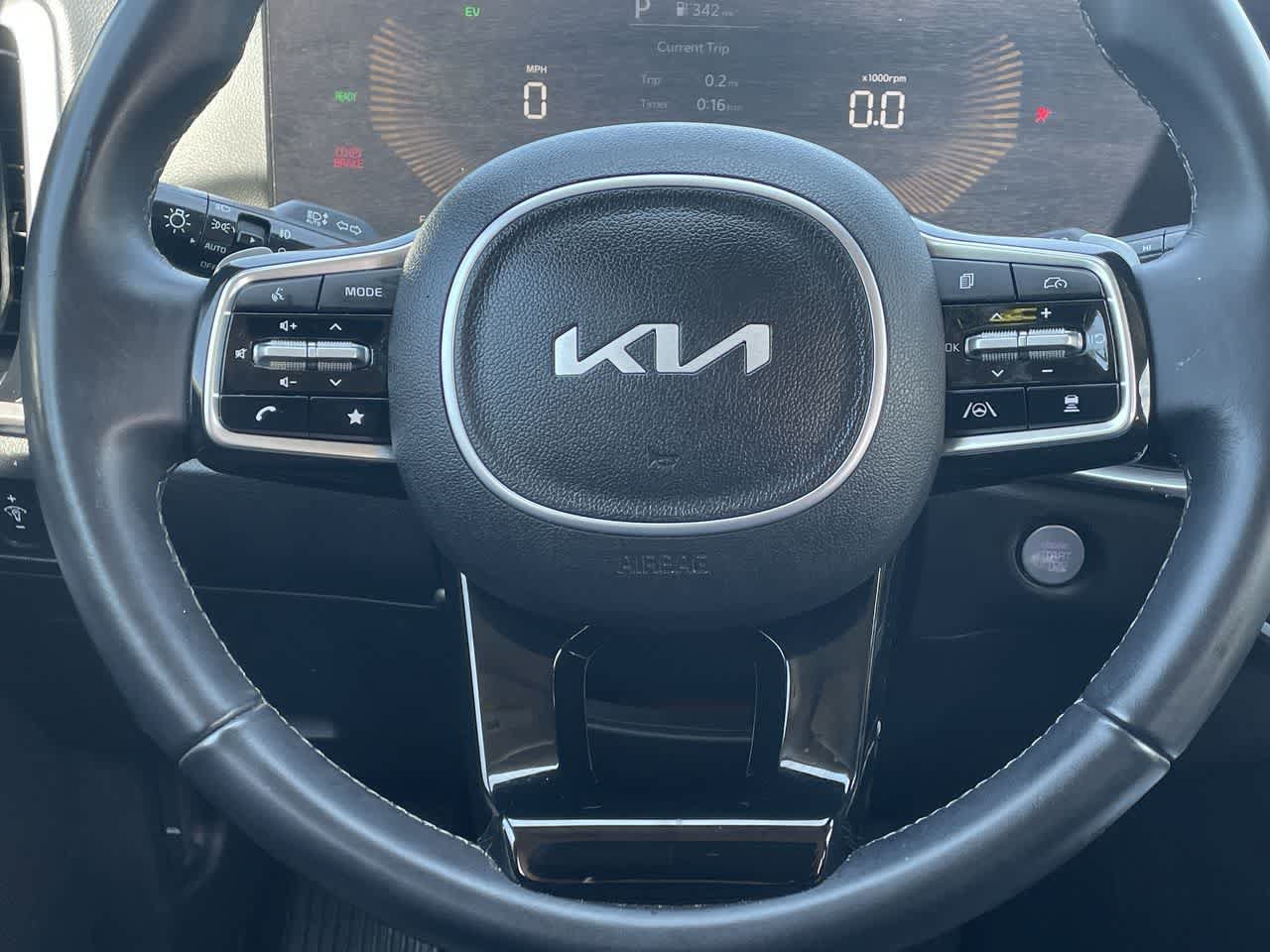 Used 2025 Kia Sorento EX AWD/4WD image 10