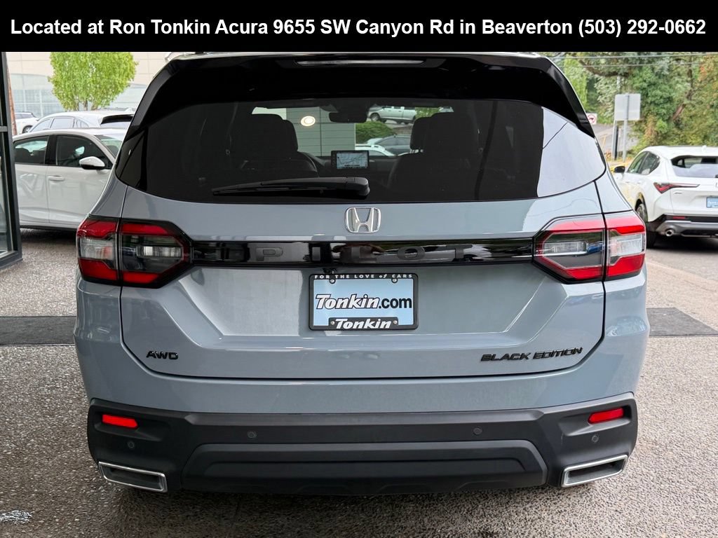Used 2025 Honda Pilot Black Edition image 6