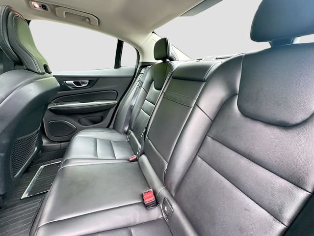 Used 2021 Volvo S60 T6 Momentum w/ Protection Package AWD/4WD image 26