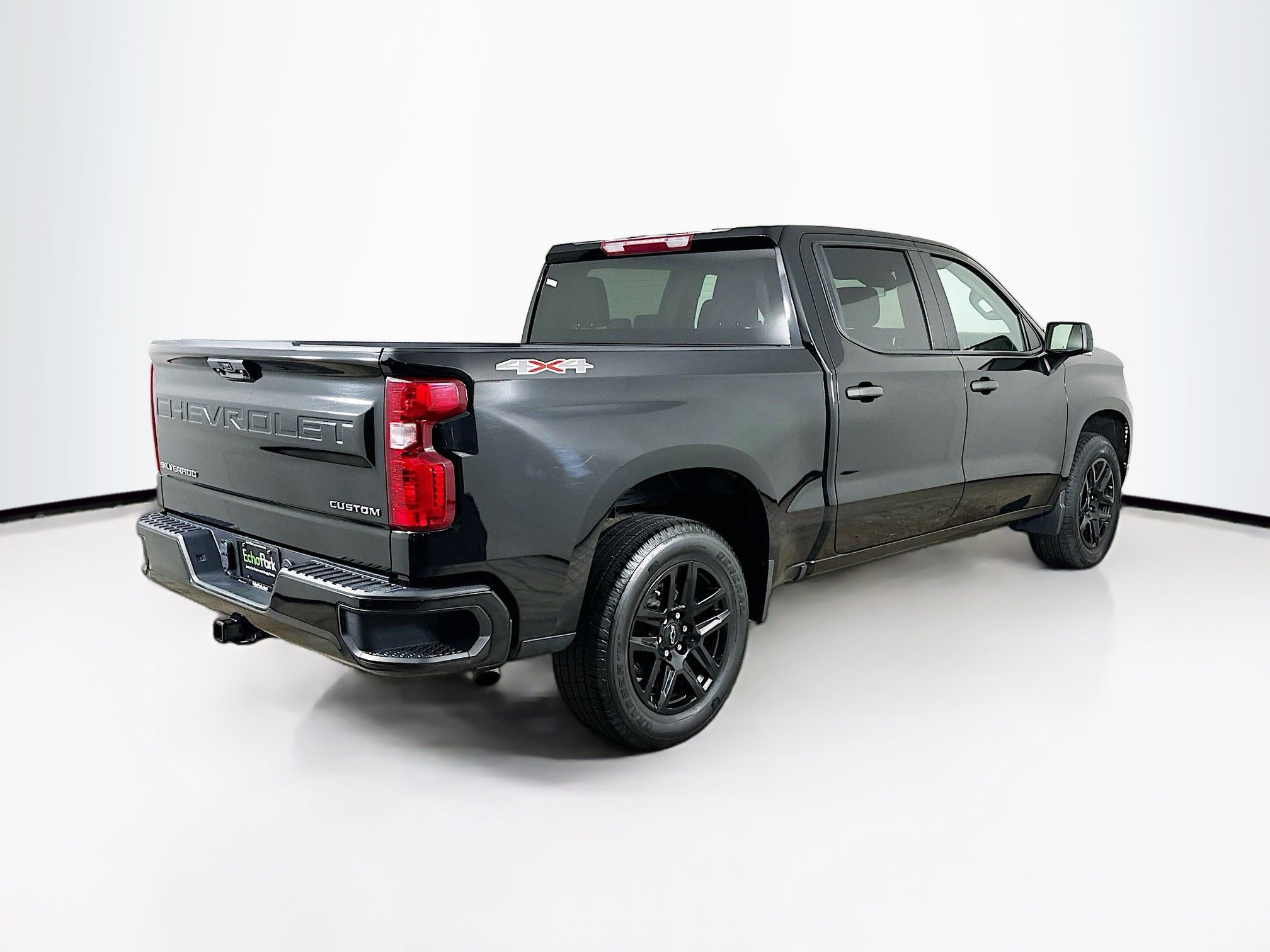 Used 2022 Chevrolet Silverado 1500 Custom image 9