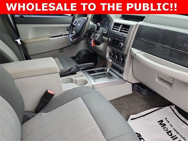 Used 2008 Jeep Liberty Limited w/ Premium Sound Group image 19