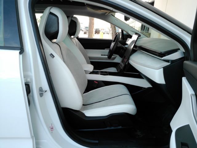 Used 2023 Fisker Ocean Extreme image 20