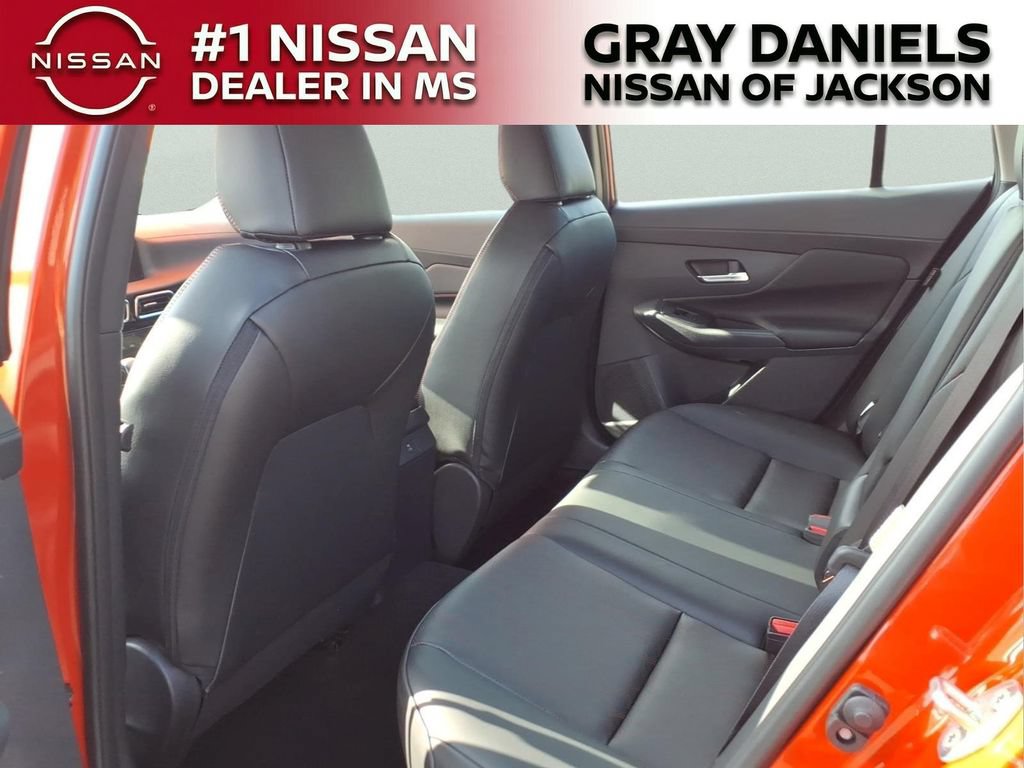 New 2026 Nissan Sentra SR w/ SR Premium Package FWD image 27