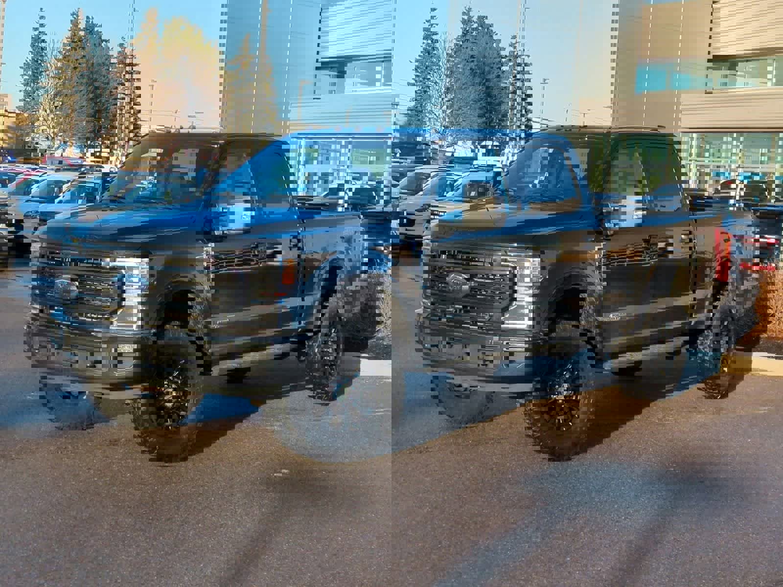 Certified 2022 Ford F350 Lariat w/ Tremor Off-Road Package image 2