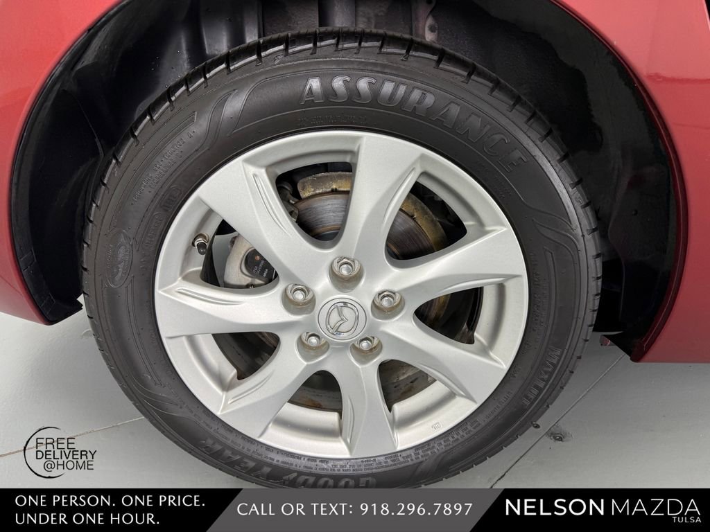 Used 2011 MAZDA MAZDA3 i Touring FWD image 13