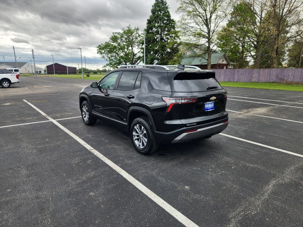 New 2026 Chevrolet Equinox LT w/ Convenience Package II FWD image 6
