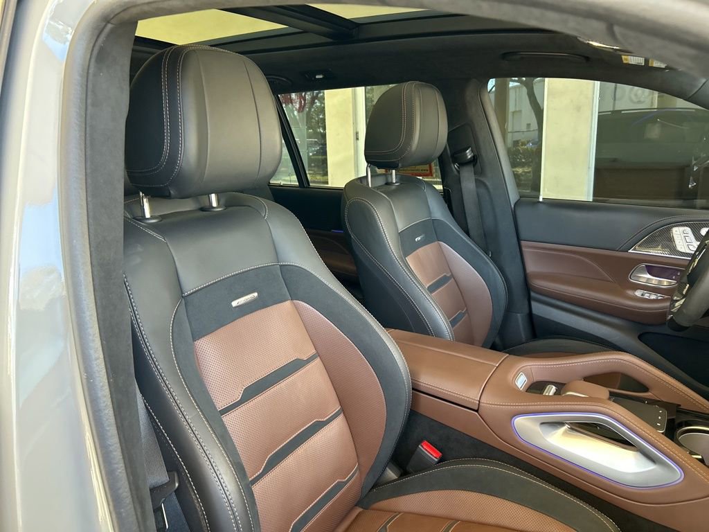Used 2024 Mercedes-Benz GLS 63 AMG 4MATIC image 22