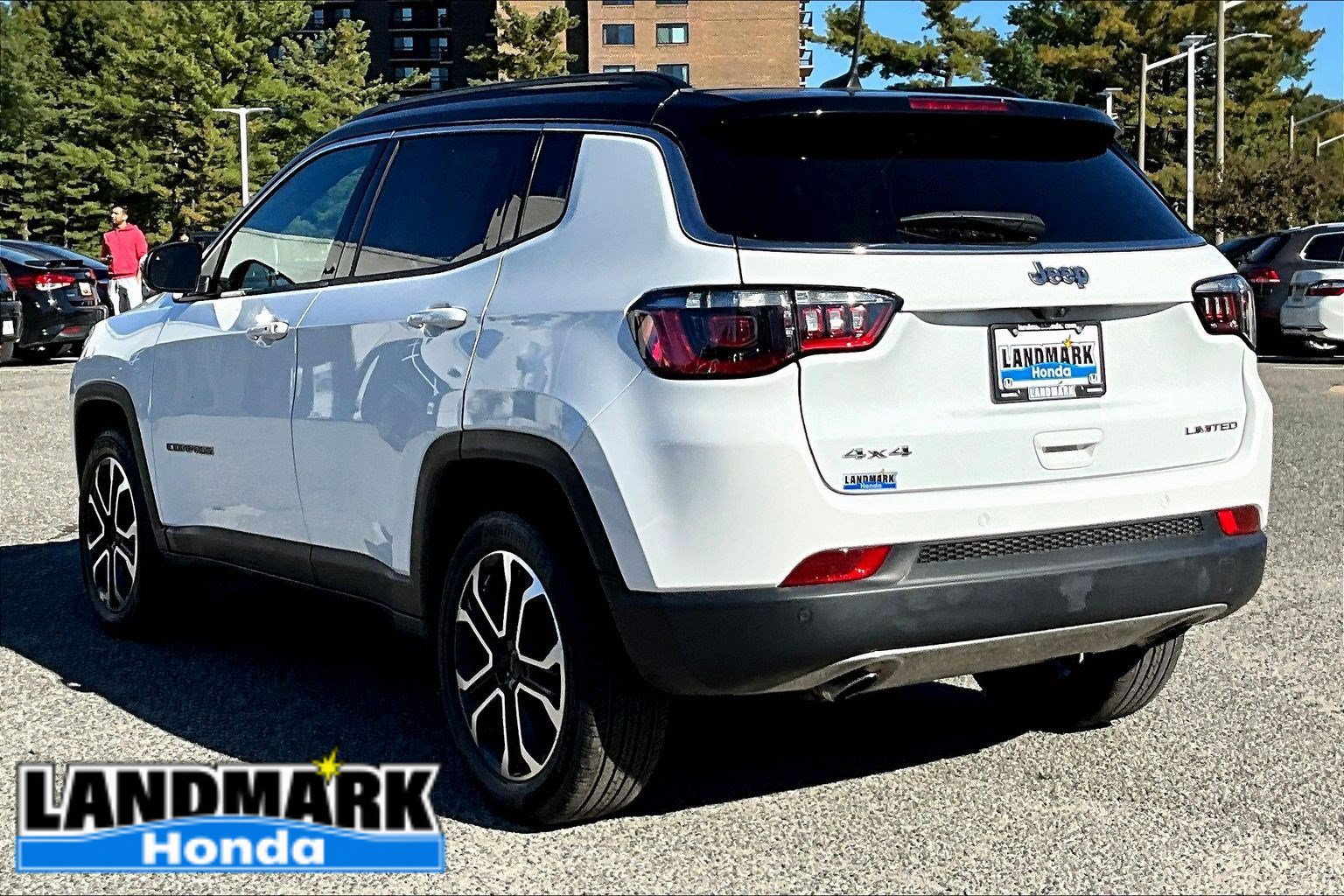 Used 2023 Jeep Compass Limited AWD/4WD image 12