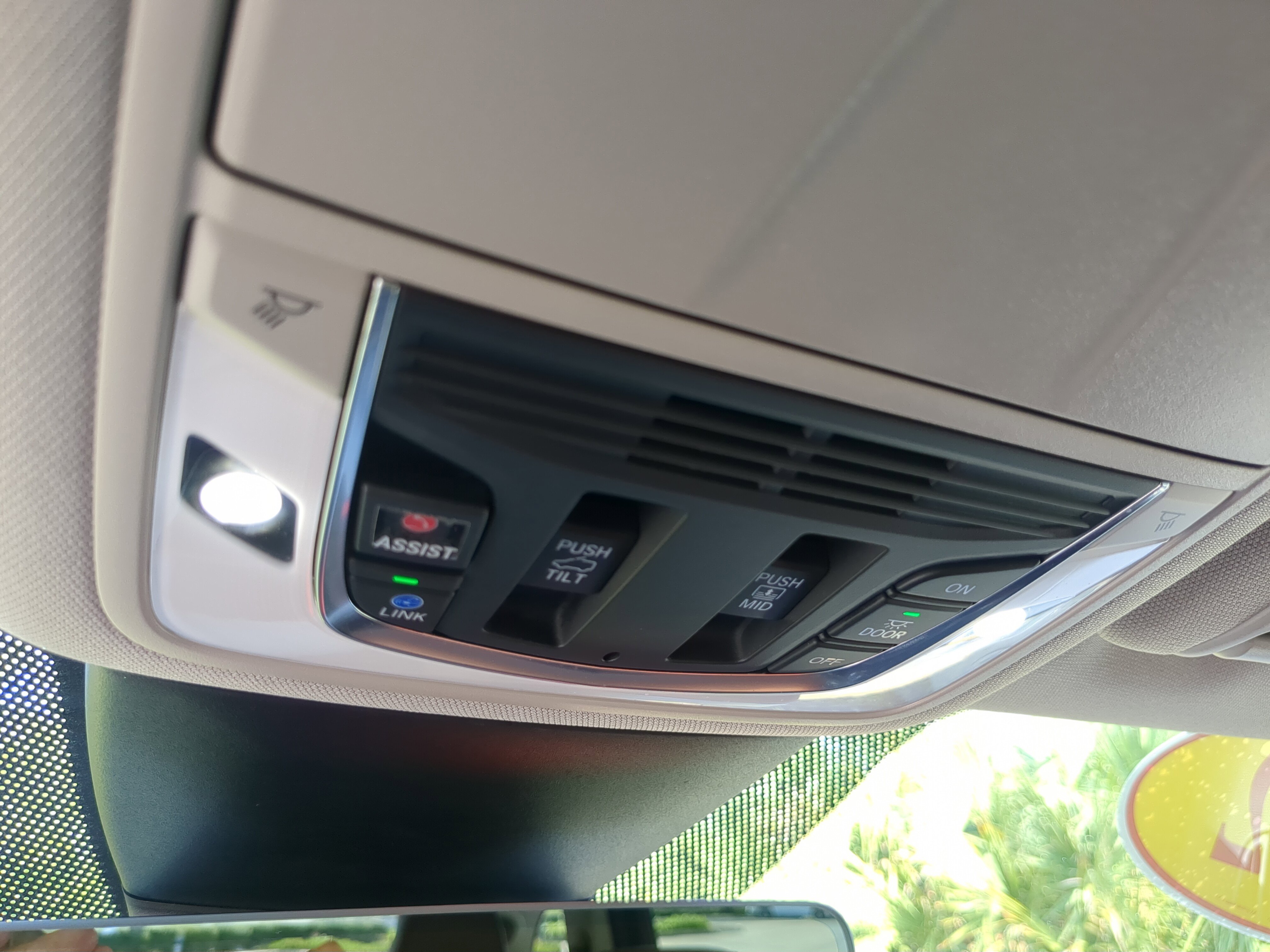 Used 2022 Acura MDX SH-AWD w/ Advance Package image 20