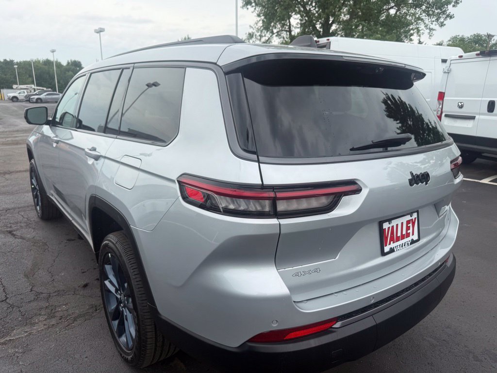 New 2026 Jeep Grand Cherokee L Limited AWD/4WD image 6