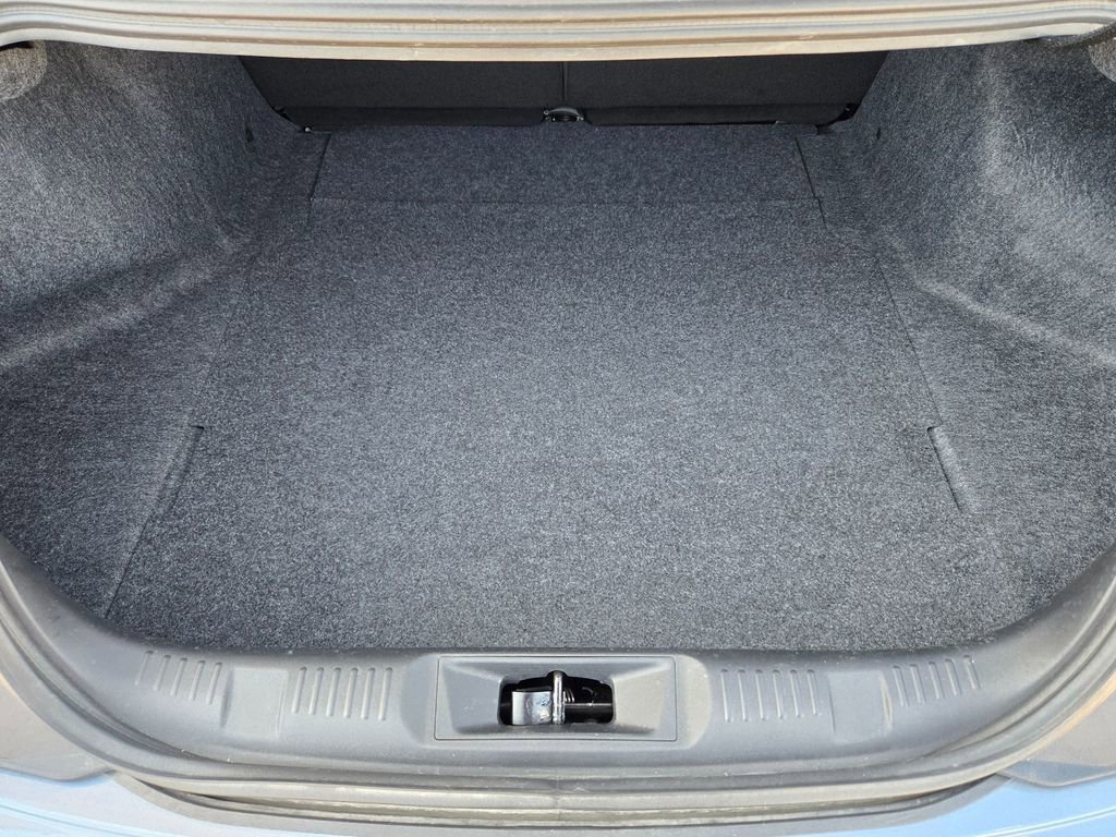 Used 2025 Ford Mustang EcoBoost image 28