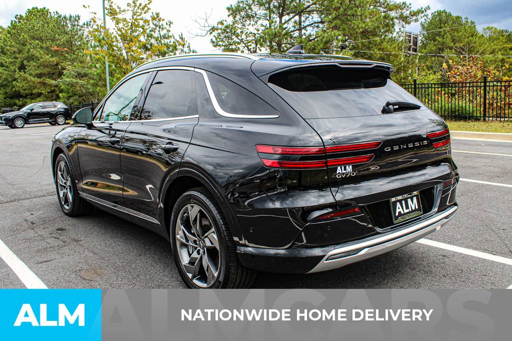 Used 2024 Genesis Electrified GV70 Advanced image 5