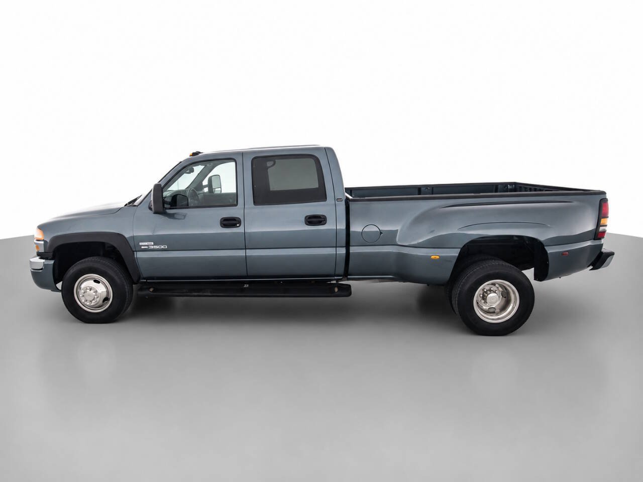 Used 2007 GMC Sierra 3500 SLE w/ Heavy-Duty Power Package RWD image 8