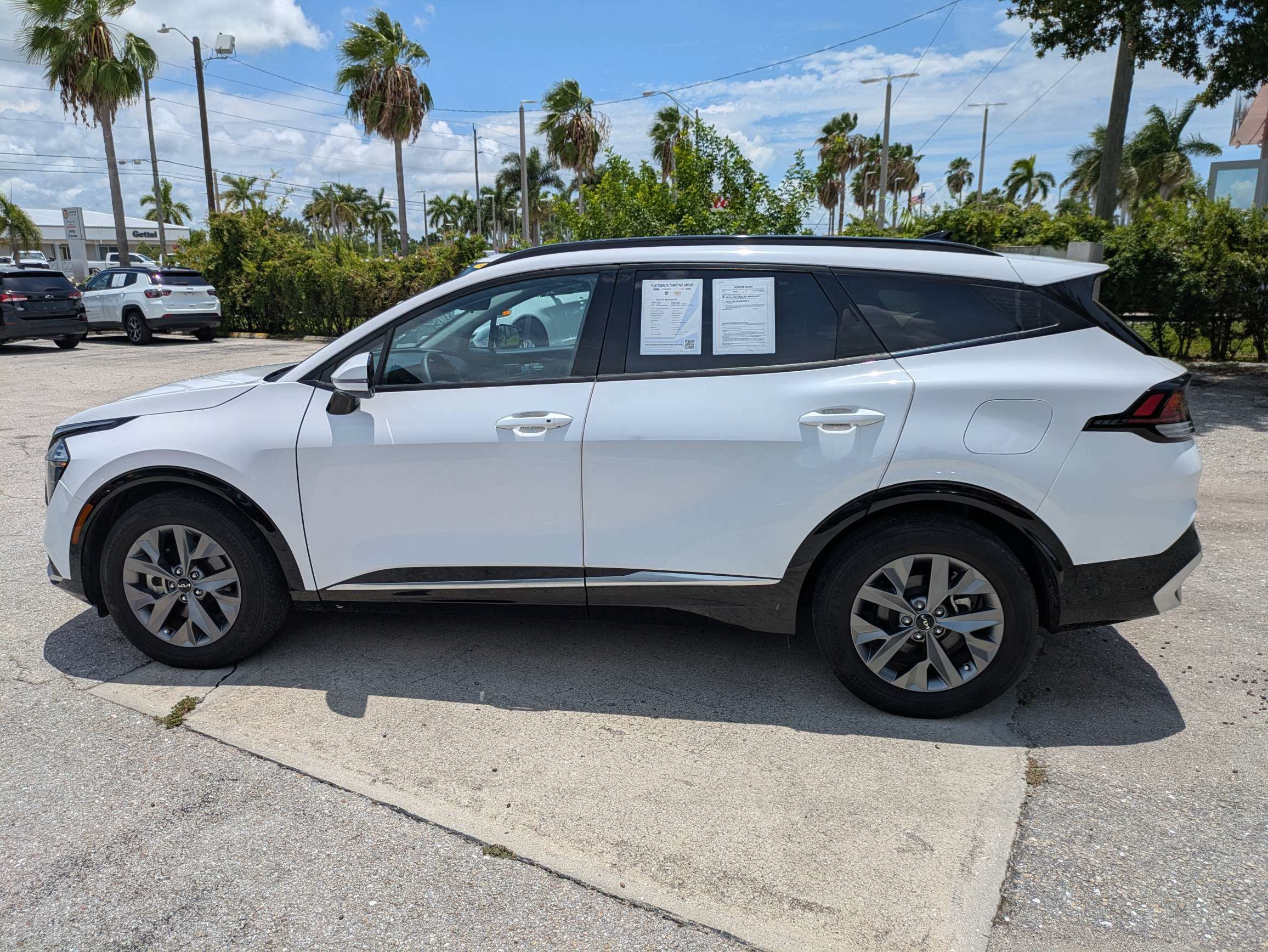 Used 2023 Kia Sportage SX FWD image 7