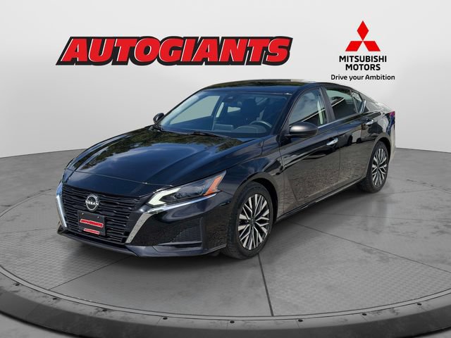 Used 2024 Nissan Altima 2.5 SV FWD image 7