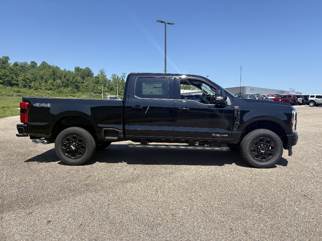 New 2026 Ford F250 Lariat w/ Black Appearance Package AWD/4WD image 6