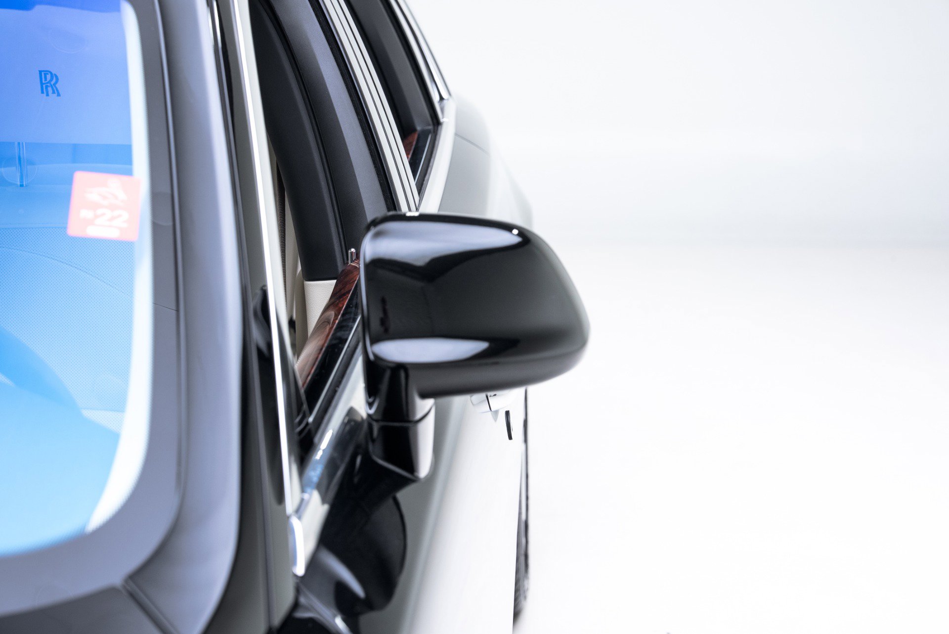 Used 2012 Rolls-Royce Ghost image 13