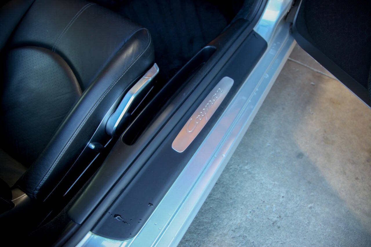 Used 2007 Porsche Cayman RWD image 49