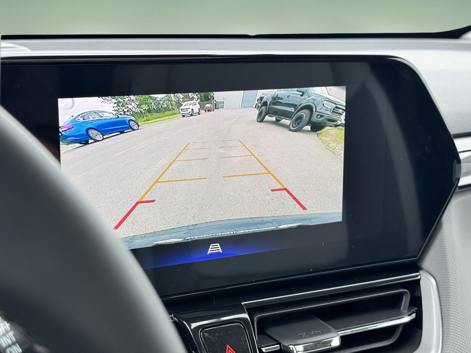 New 2026 Chevrolet TrailBlazer LT w/ Convenience Package FWD image 12