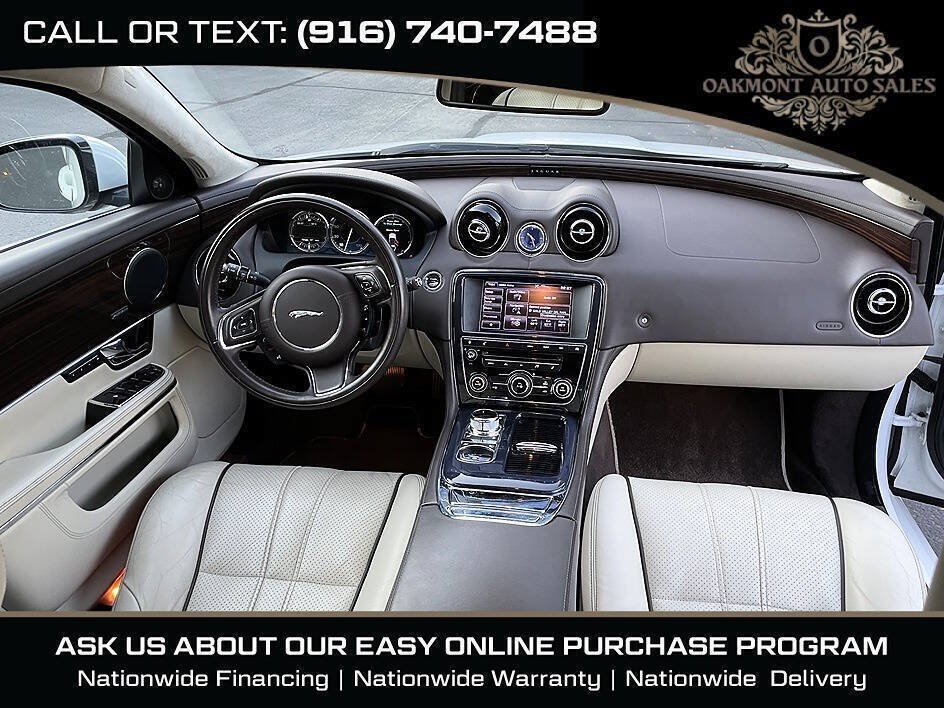 Used 2013 Jaguar XJ L Portfolio AWD/4WD image 16