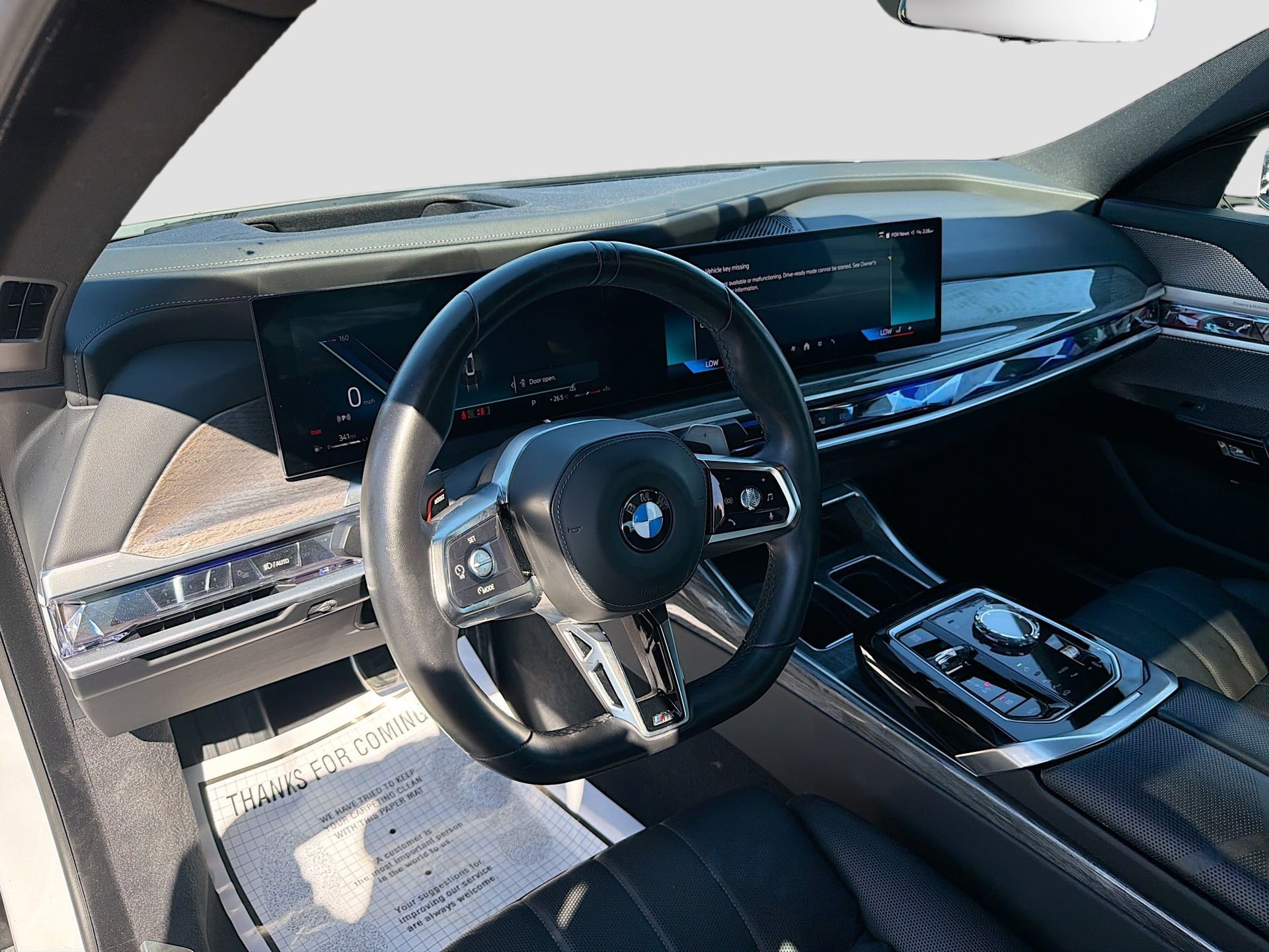 Certified 2025 BMW 740i image 27