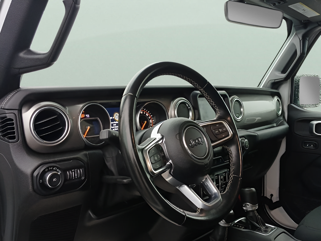 Used 2020 Jeep Wrangler Unlimited Sahara w/ Uconnect 4C Nav & Sound Group AWD/4WD image 22