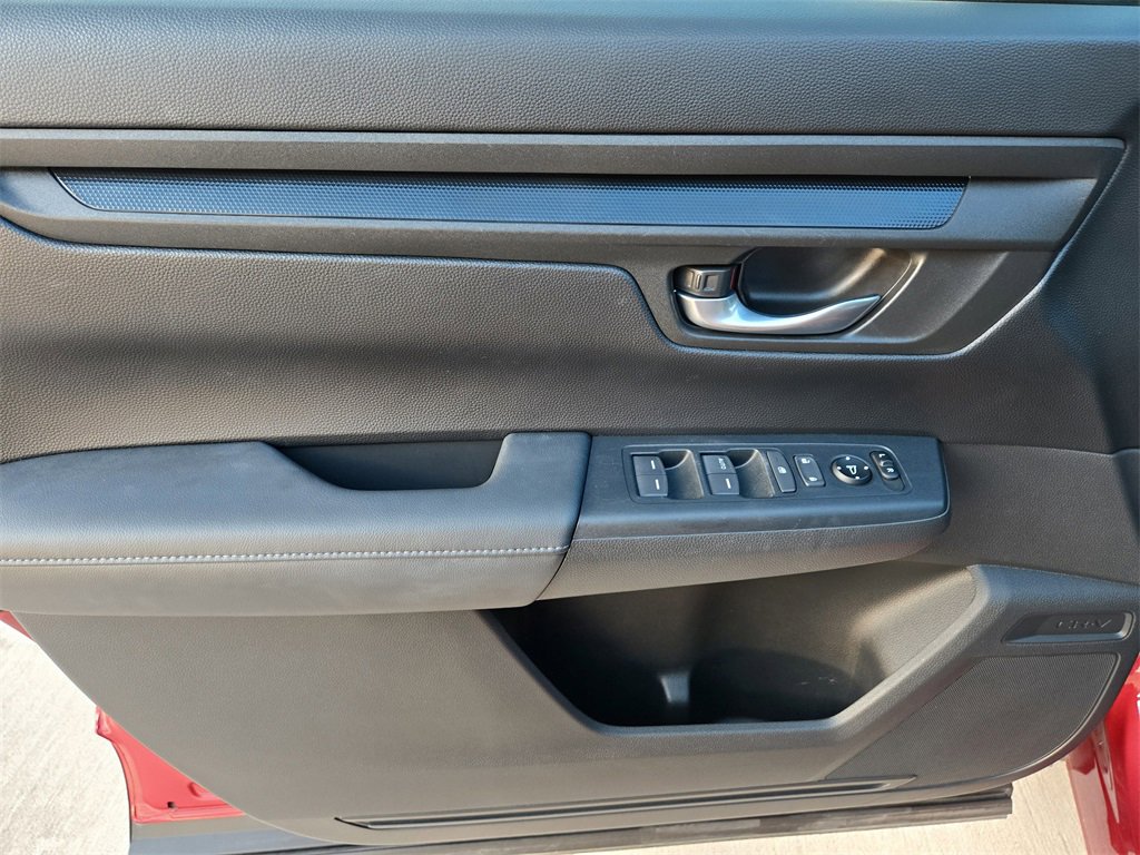 Used 2024 Honda CR-V LX image 31