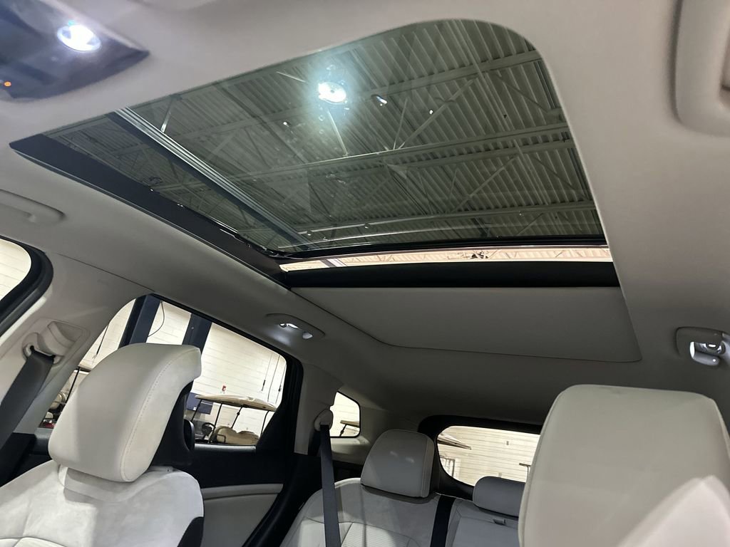 New 2026 Kia Sportage SX image 16