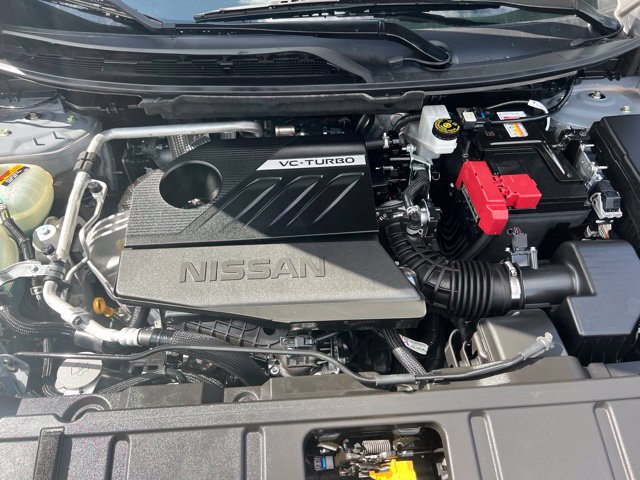 Used 2023 Nissan Rogue Platinum AWD/4WD image 32