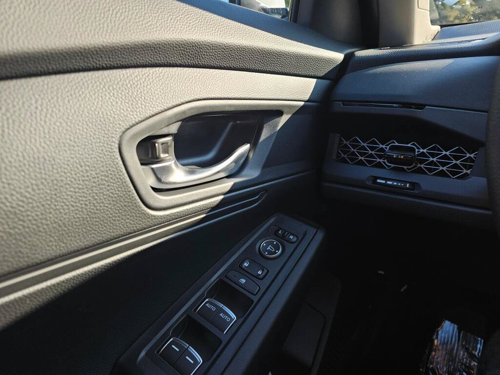 New 2026 Honda Accord LX image 33