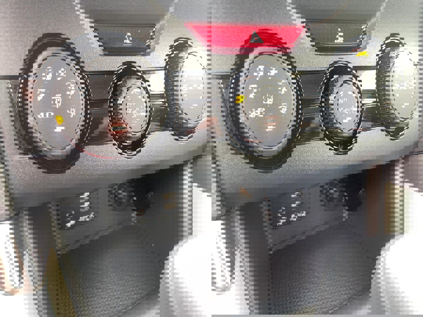 Used 2022 Subaru Forester image 8