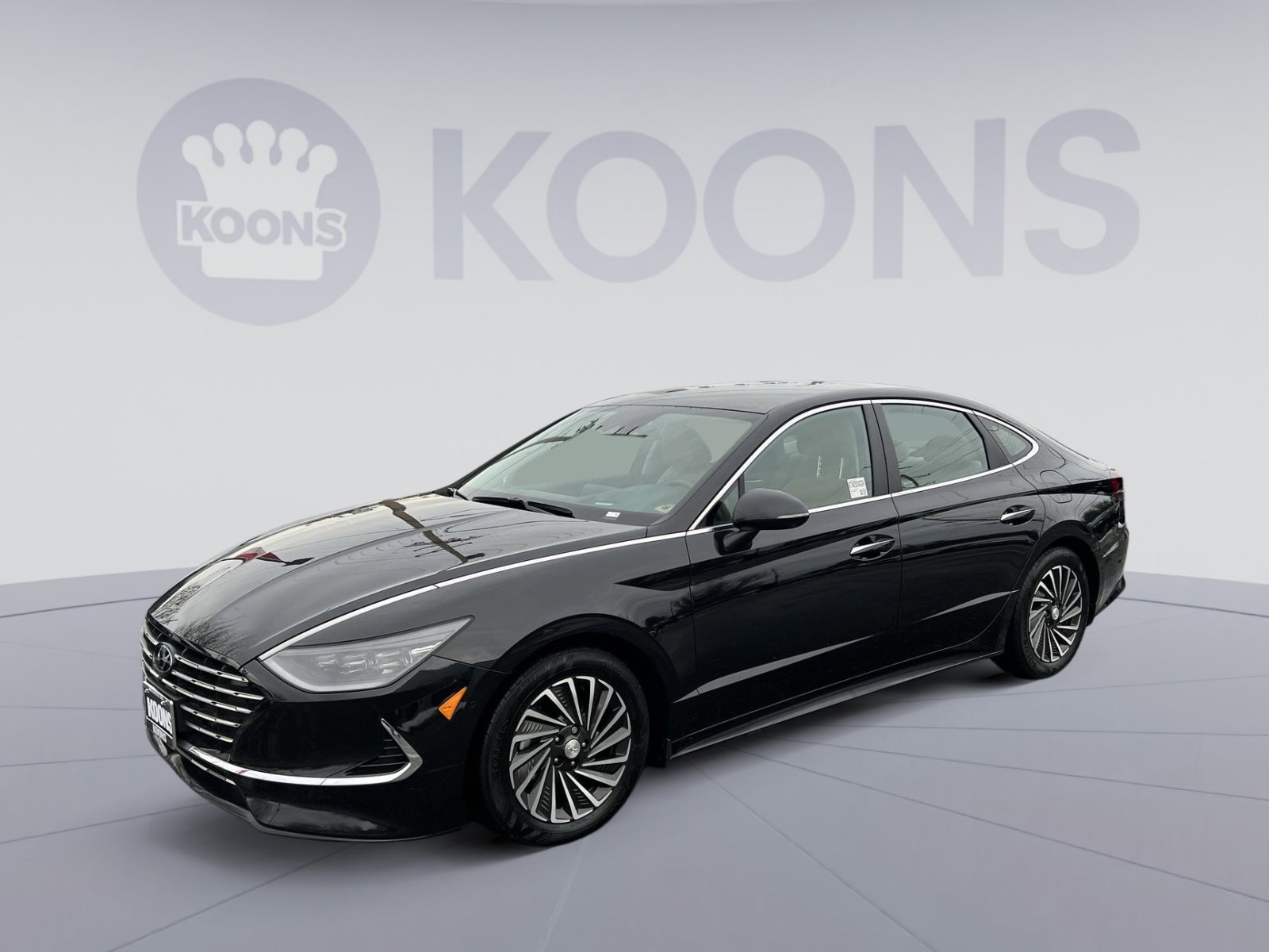 Used 2022 Hyundai Sonata Limited w/ Winter Weather Package