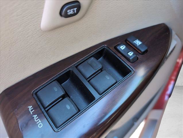 Used 2013 Toyota Venza XLE w/ XLE Premium Pkg FWD image 21