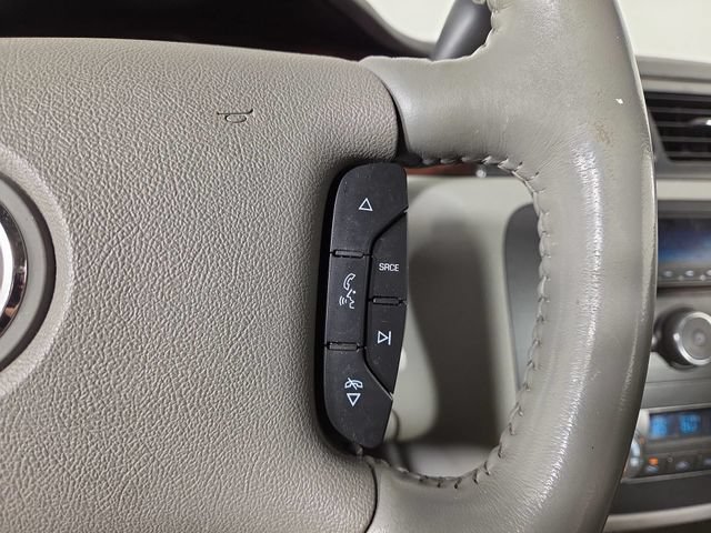 Used 2011 Buick Lucerne CXL w/ Driver Confidence Package FWD image 21
