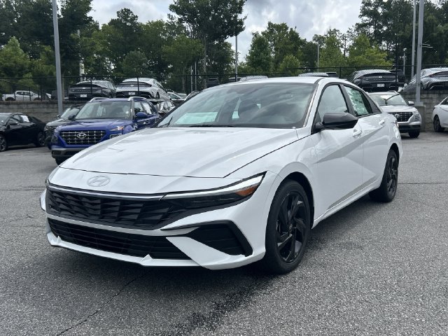 New 2026 Hyundai Elantra Sport FWD image 3