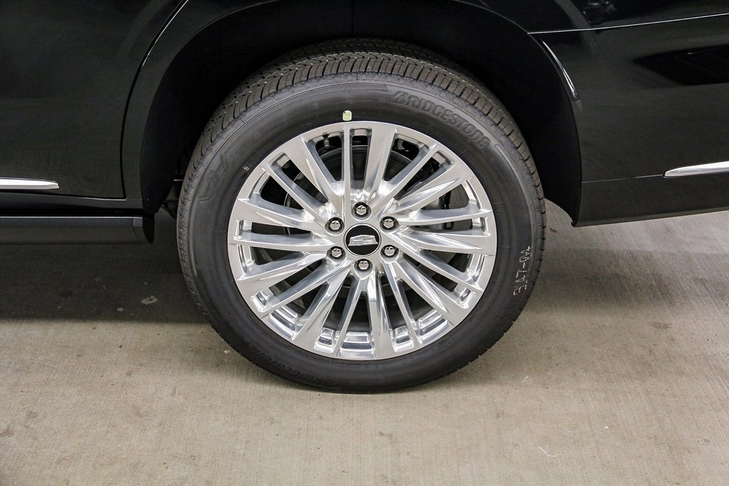 Used 2026 Cadillac Escalade Luxury image 8