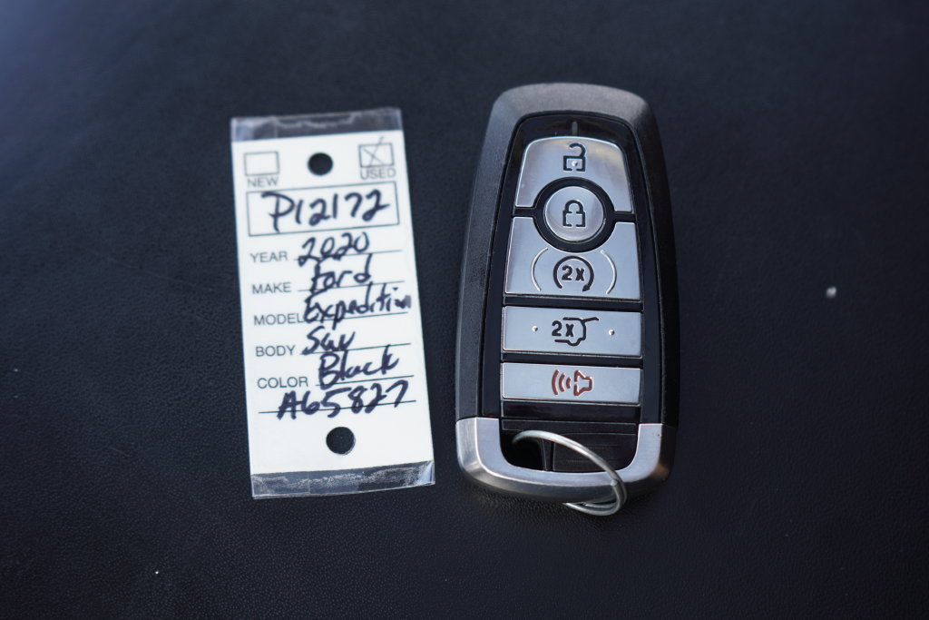 Used 2020 Ford Expedition Platinum AWD/4WD image 35